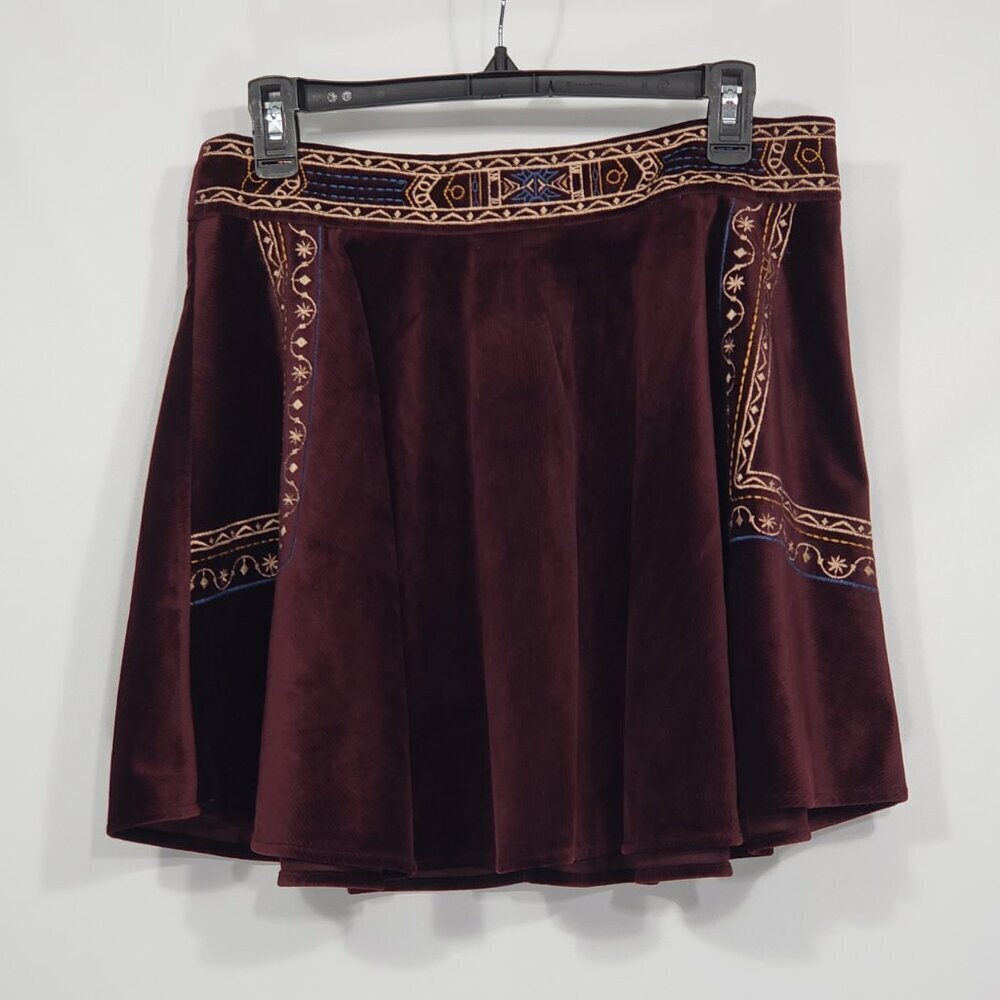 Flying Tomato Burgundy Velour Velvet Embroidered Skater Skirt Juniors Large